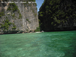 20090420 Phi Phi Island - Maya Bay- Koh Khai  11 of 182 